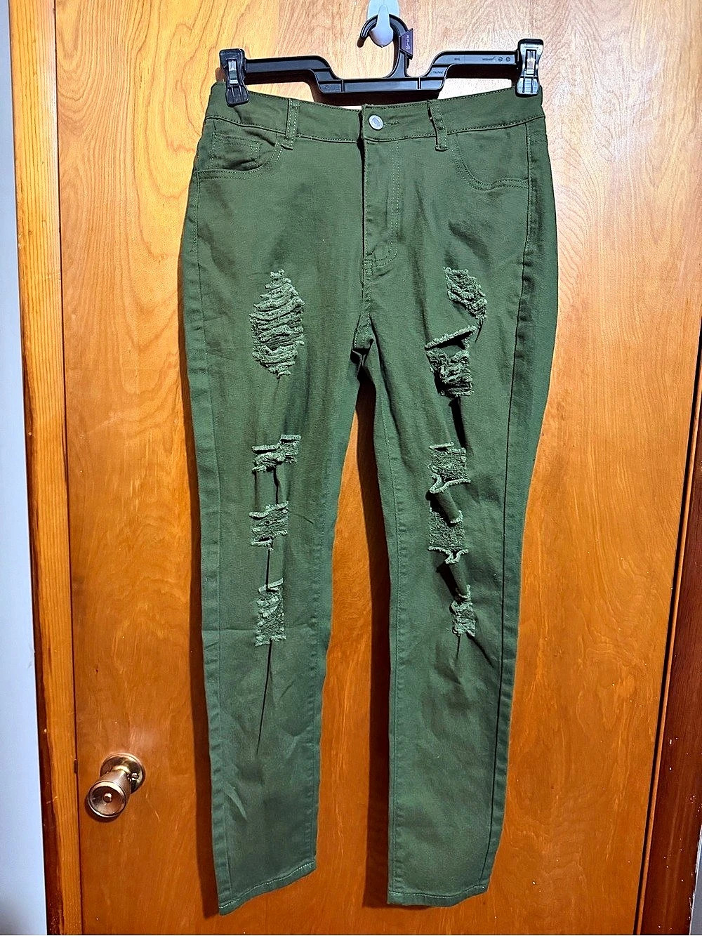Women's Olive Green Distressed Skinny Pants